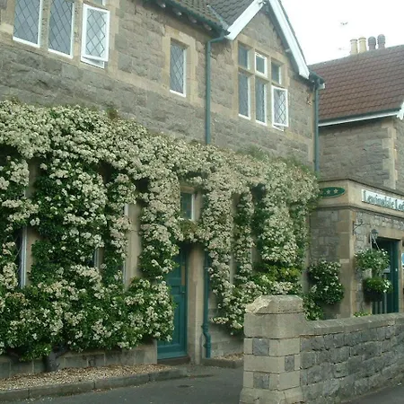 Lewinsdale Lodge-2