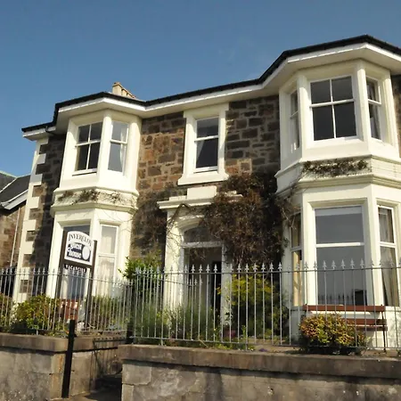 Invercloy Guest House-3