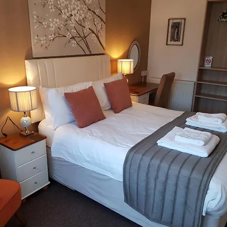 Barclay Court Guest House-3