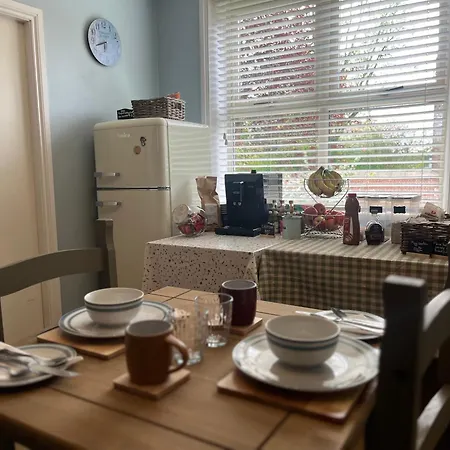 Pinfold Cottage York-2