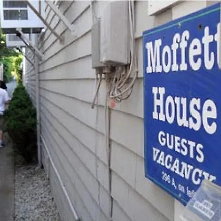 Moffett House Inn-3