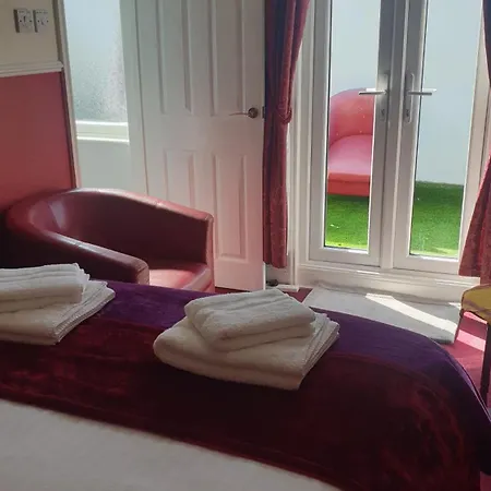 All Seasons Guest House-3