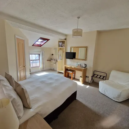 Glen Garth Guest House-3