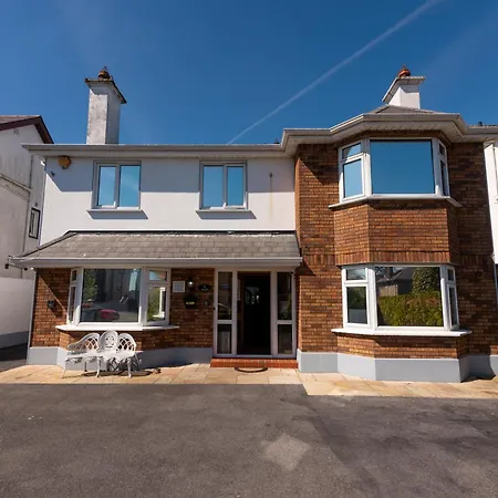 Avalon House-3