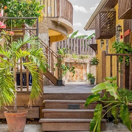 One32 Guest House-2