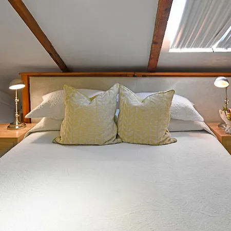 Centre-Ville Guest House-2