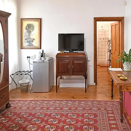 Centre-Ville Guest House-3