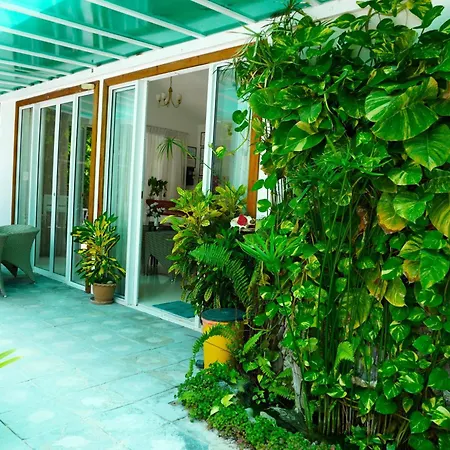Tme Retreats Dhigurah-2