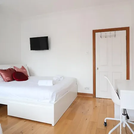 Chelsea Rooms-2