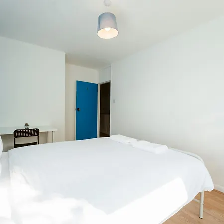 Deptford Bridge Double Rooms-3