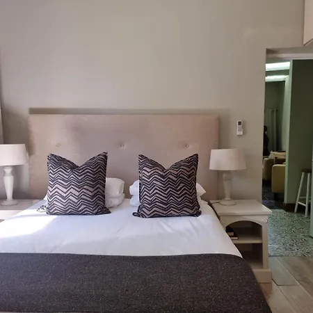 Leeuwenzee Guesthouse-3