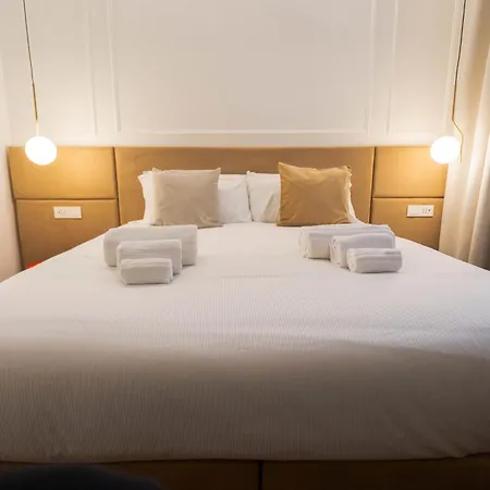 56 Orange Street Luxury Accommodation-3