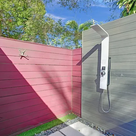 Kiki 1 - Men'S Clothing Optional Guest Houses-2