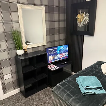 Moor Park Apartments-3
