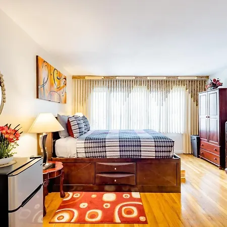 Spacious Comfy Room In Cozy Classy Duplex-2