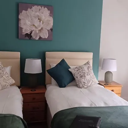 Glan Heulog Guest House-2