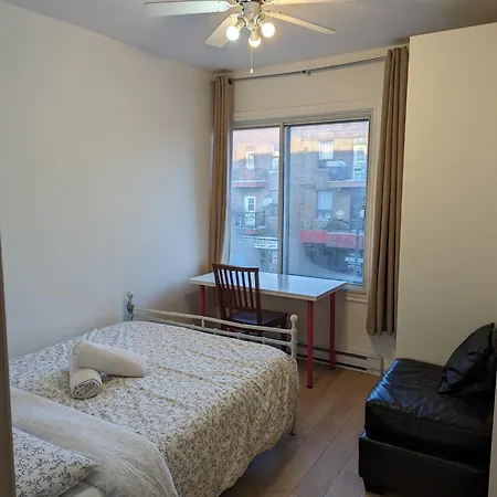 Harmony Room Near Metro Monk Station With Self Check-In-2