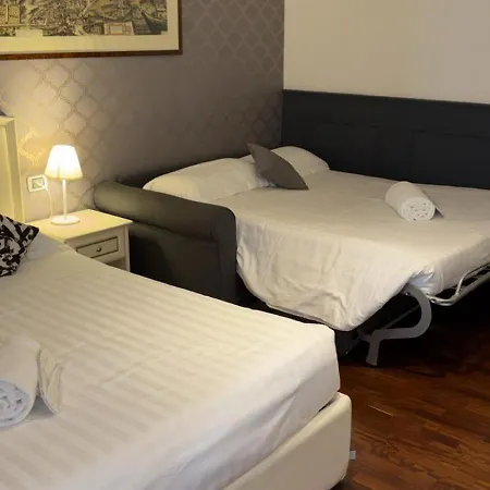 Piccolo Di Piazza Di Spagna Suites-2