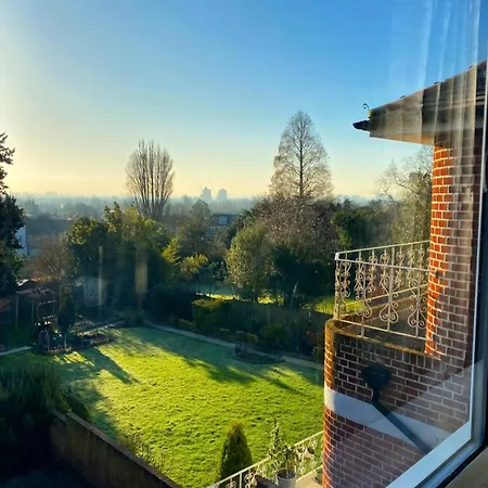 Prime Location London W5-3