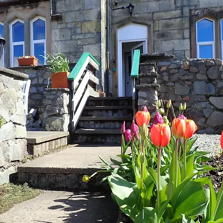 Hawthornbank-2