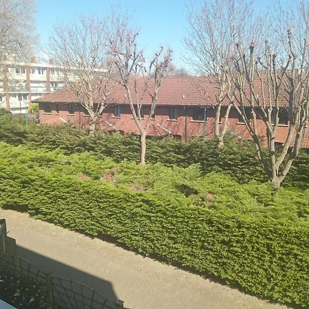 Entire Flat- Walking Distance To Kings Cross-2