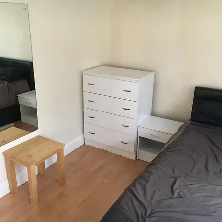Newham Residence-3