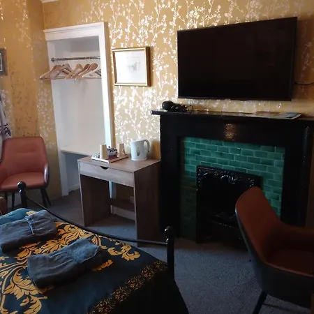Ivy- Braveheart Guest House-3