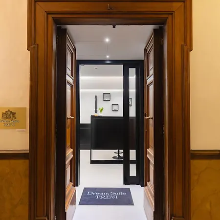 Dream Suite Trevi-3