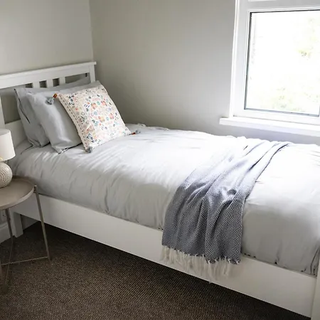 Victoria Road Guesthouse-2