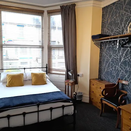 Phoenix Guest House-3