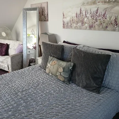 Marjune Guest House-3