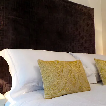 Antler Guest House-2
