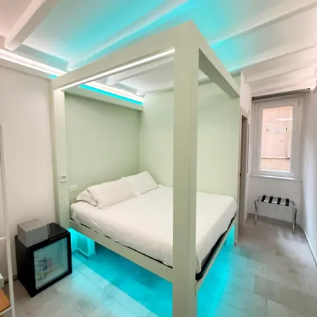 Irooms - Spanish Steps-3