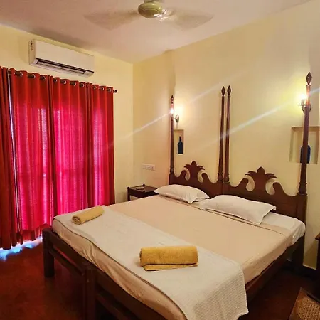 Raintree Lodge-3