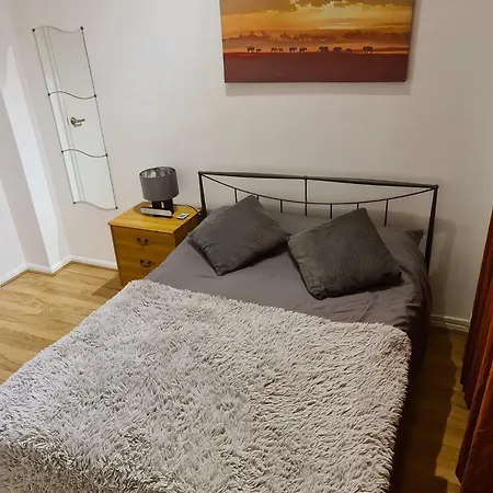 Rooms In Brixton-2