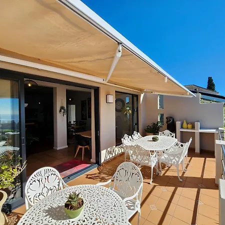 Bluegum Hill Guesthouse & Apartments-2