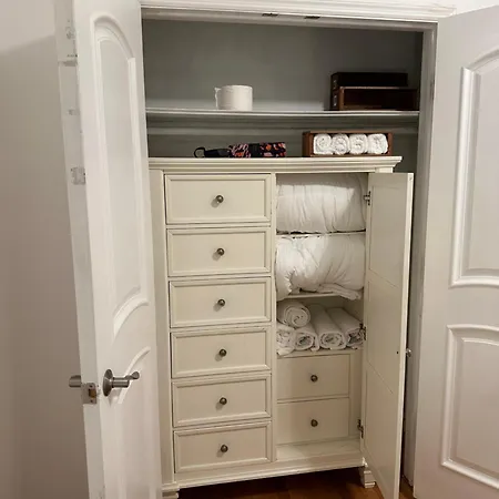 Private Bedroom And Private Bath-2