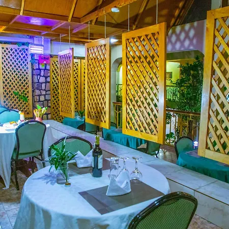 Iris Guest House-3