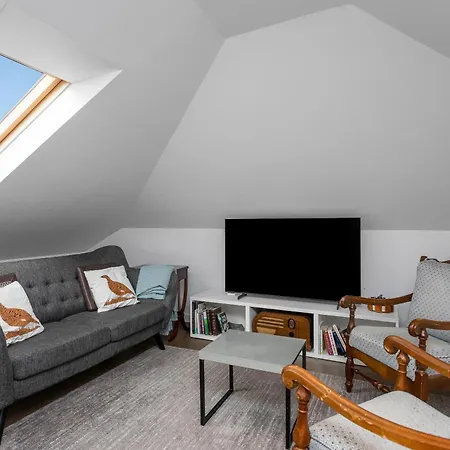 Freyja Guesthouse & Suites-2