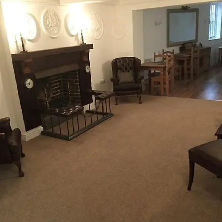 Three Crowns Guest House-3