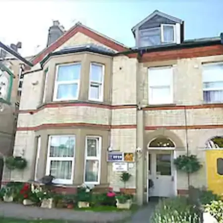 Acorn Guest House-2