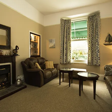 The Collingdale Guest House-2