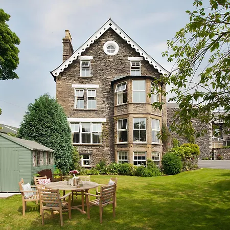 Wheatlands Lodge-Windermere - Award Winning - Adult Only - Free Car Park-3