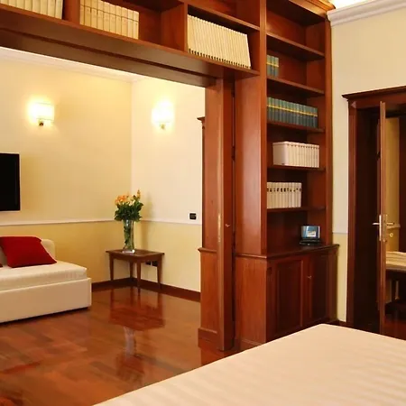 Luxury Ludovisi Rooms-3