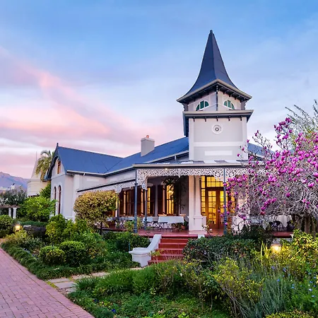 Bonne Esperance Boutique Guest House-3