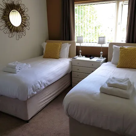 Barclay Court Guest House-3