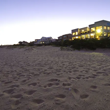 On The Beach Guesthouse Jeffreys Bay-3