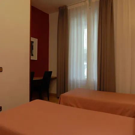 Hostal Aguilar-2