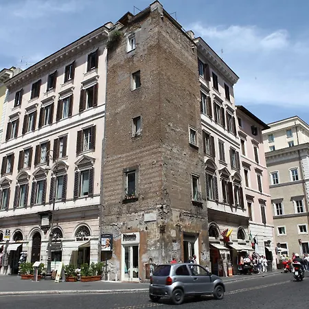 Suite Art Navona-3