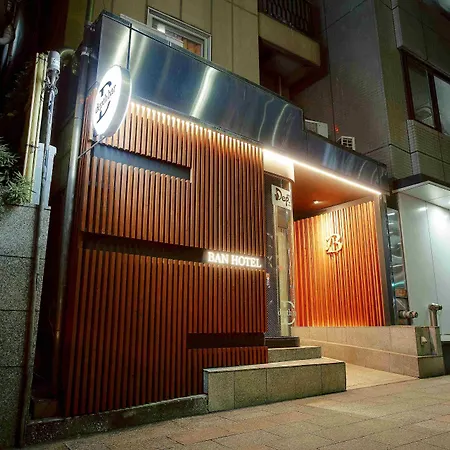 Business Hotel Ban-2